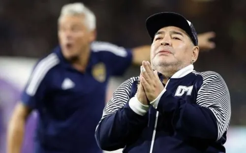 Maradona seguirá internado tras sufrir episodio de confusión por abstinencia