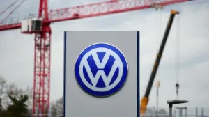 VW registra primera pérdida neta en 20 años tras escándalo del diéselgate