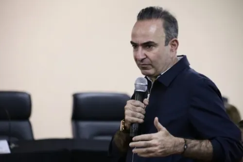 Pleito con la familia Pacheco provocó el exilio de Estefan en el PRI