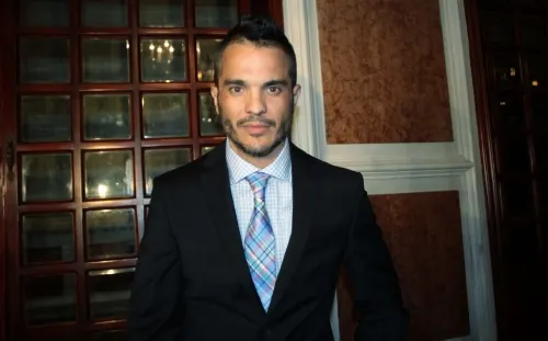 Kuno Becker quiere hacer bioserie sobre su tía María Félix