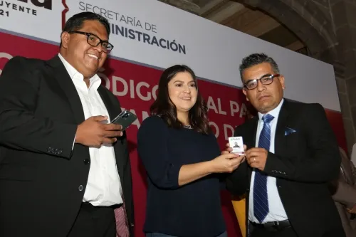 Rivera Vivanco frena abusos de supervisores con código QR