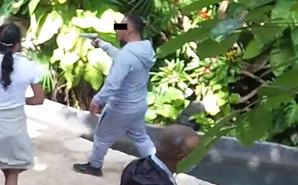 Balean a tres canadienses y uno muere en el hotel Xcaret