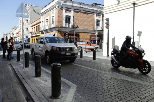 Centro Histórico de Puebla contará con banquetas a nivel de piso y cambio de semáforos
