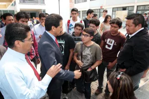 Visita Alfonso Esparza Preparatoria Enrique Cabrera Barroso Urbana