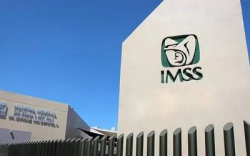 Urgencias, hospitales y módulos COVID del IMSS, no suspenden actividades