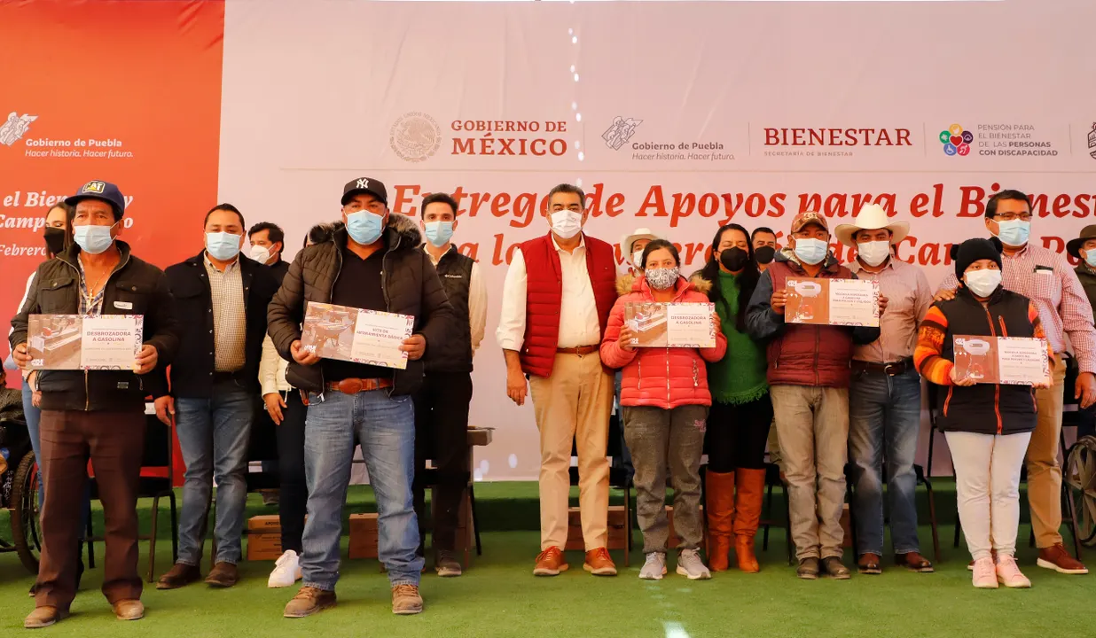 Promueven gobiernos de la 4T igualdad y un servicio público honesto, recalca Céspedes Peregrina