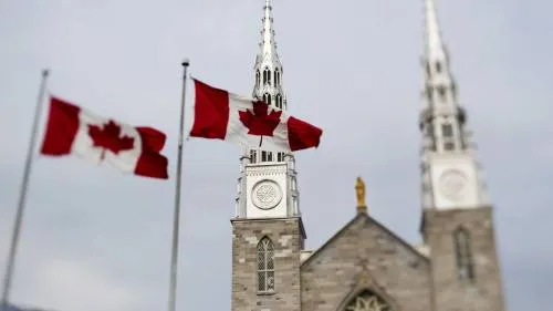 Canadá tendría 30 días para subirse al TLCAN