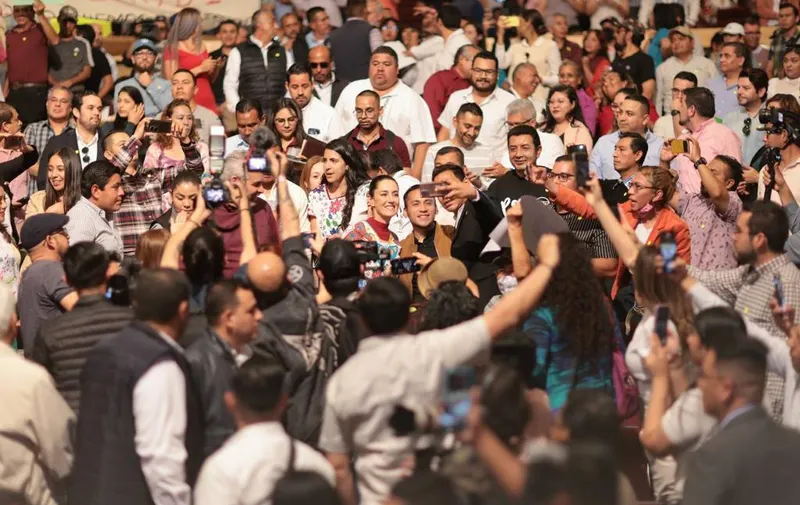 claudia-sheinbaum-conferencia-morelia-michoacan