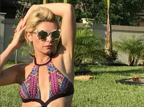 Itatí Cantoral comparte fotos en traje de baño