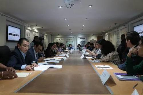 Congreso y sociedad trabajan de la mano para enriquecer Ley que prohíba utilización de plásticos