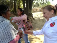 Mujeres de Canoa demandan regresos de programas sociales