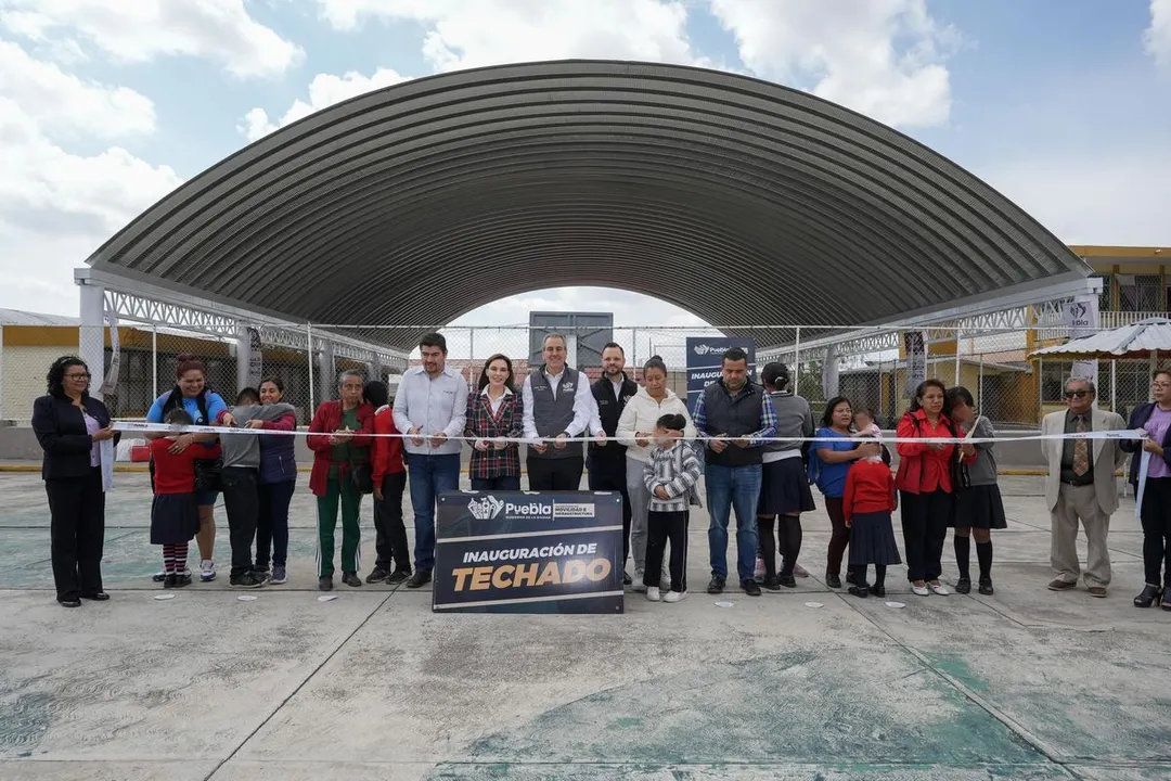 Pepe Chedraui Techado Escolar Primaria Julian Hinojosa