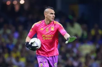 Nahuel Guzmán recibe 11 partidos de suspensión