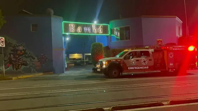 Cuerpo de un hombre en la cisterna del Motel Bambú