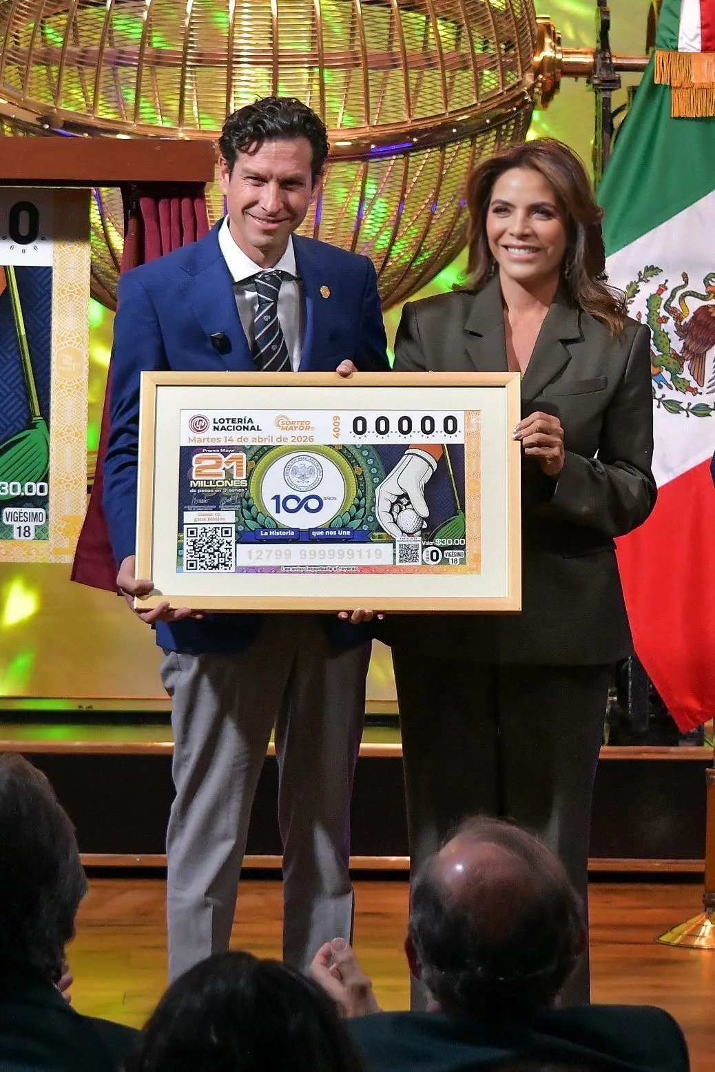 Lanzan billete de lotería por los 100 años de la Federación Mexicana de Golf; destacan que el deporte es parte esencial de la transformación nacional