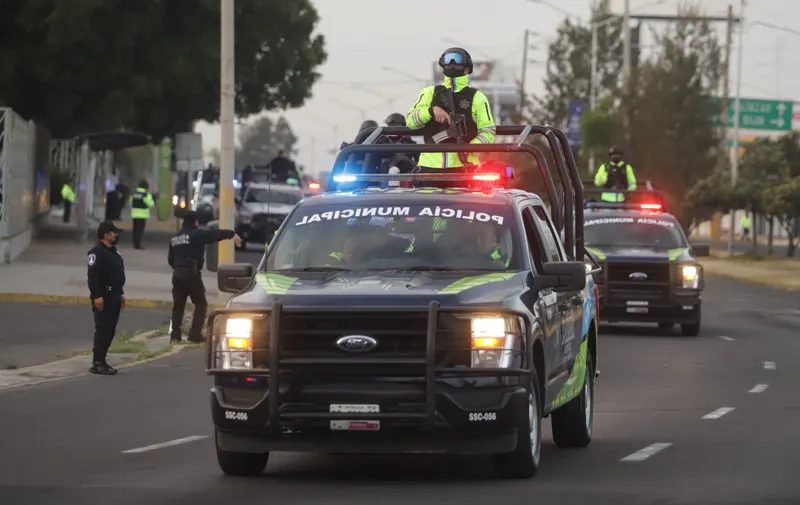 Mejoramiento de policías