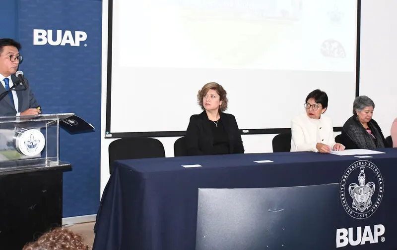 buap-segundo-informe-facultad-ciencias-biologicas