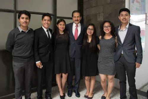Estudiantes de la BUAP reciben formación integral para ampliar horizontes de desarrollo: AEO