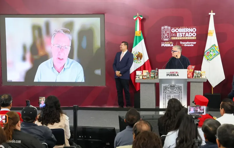 ¿Quieres estudiar Inteligencia Artificial o Ciberseguridad? Gobierno de Puebla anuncia 100 mil becas