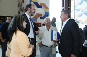 Tony Gali advierte que no tolerará fallas de Resa
