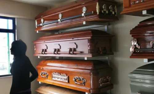 Pide gobierno estatal a funerarias mantener costos de sus servicios
