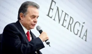 Nulo interés en primera ronda de licitaciones Pemex: Sener