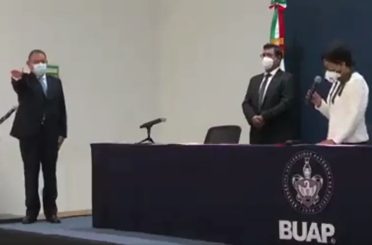 Elige Consejo Universitario de la BUAP a nuevo contralor general