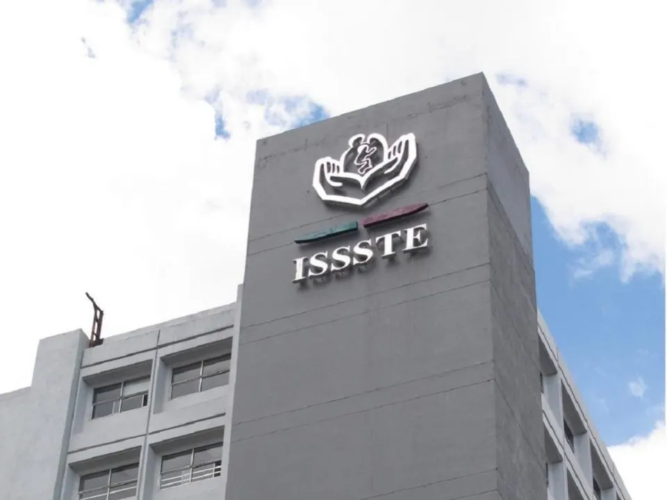 Juez vincula a proceso a ocho funcionarios del ISSSTE por presunto fraude