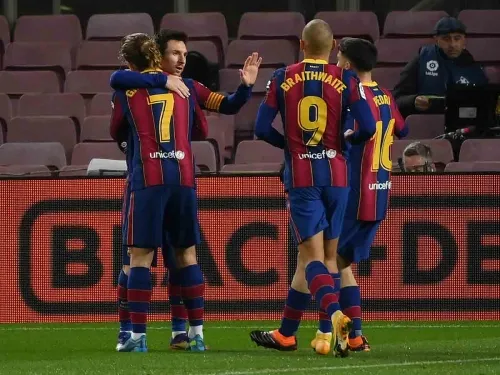 Messi evita un nuevo bochorno del Barcelona