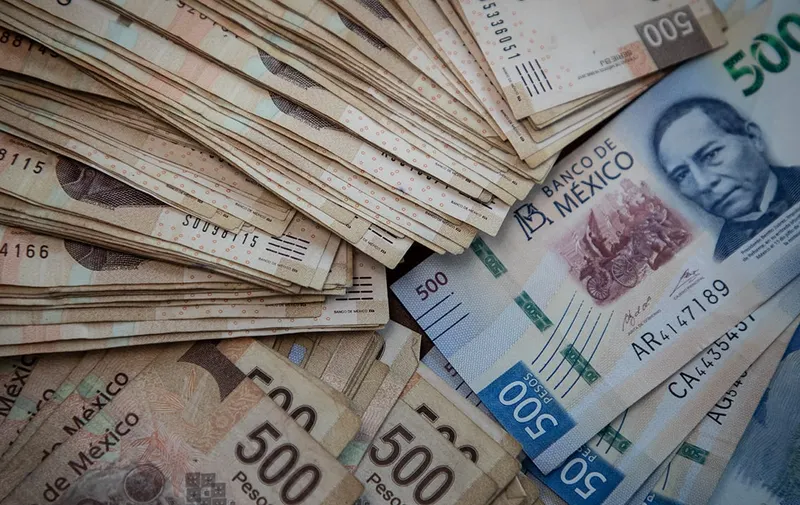 Presos políticos; que paguen su libertad
