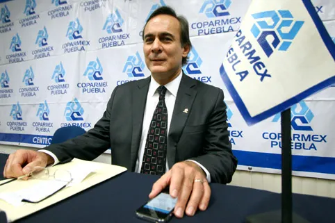 Coparmex pide sacar iniciativas pendientes por bien de México