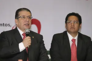 Doger desestima afectaciones al IMSS en presupuesto 2017