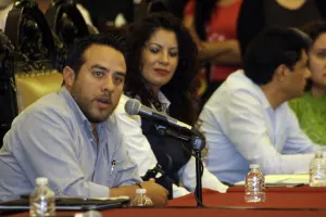 Se postergaría convocatoria para renovar titular en La Rosa