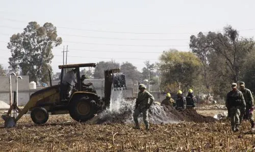 Pemex no tiene vínculos con el crimen organizado dedicado al robo de combustible: González