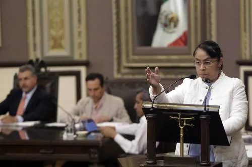 Diputados aprueban legalización de uso de gas pimienta como medio de defensa
