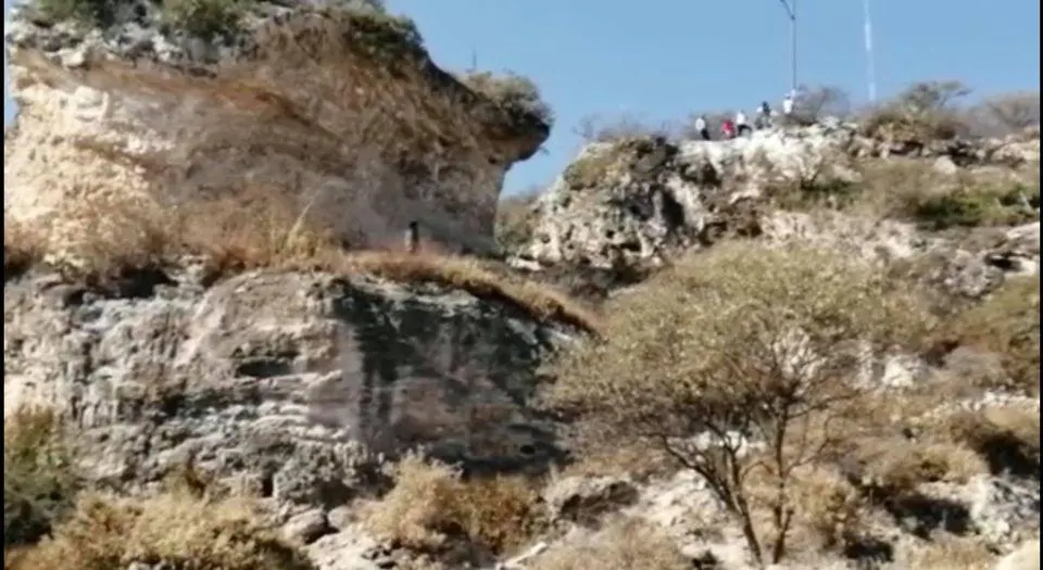 Menor muere al caer del cerro de “El Caracol” en Tehuacán