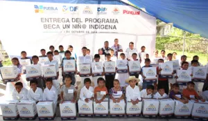 Entrega MEAMV apoyos por 1.2 mdp en Cuetzalan