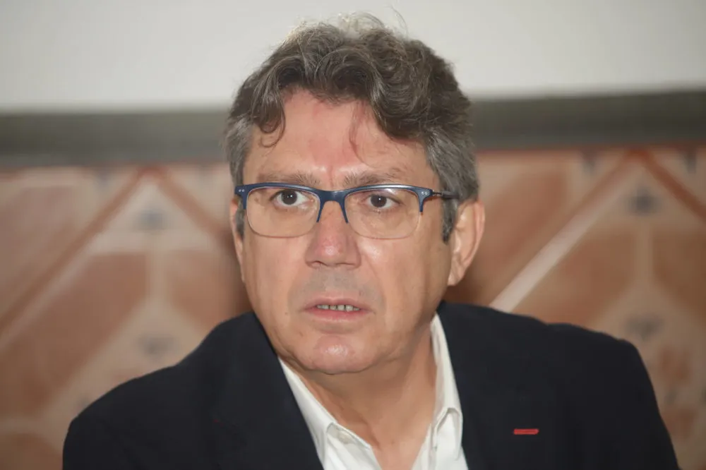 Descartan a Juan Manuel Vega Rayet para encabezar el Concejo Municipal de Acatlán
