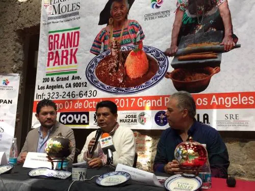 Presentan feria de los moles a realizarse en EU, servirá para recaudar ayuda para damnificados