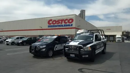 Golpean a médico que fue de compras al Costco en Puebla