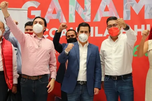 Lorenzo Rivera toma protesta a Comité Estatal y Municipal de MT