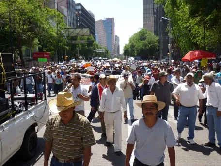 Gobierno de Puebla frenará brotes de apoyo a la CNTE
