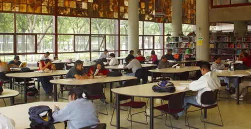 La UNAM estima que 20% de sus estudiantes está en riesgo de deserción por la pandemia