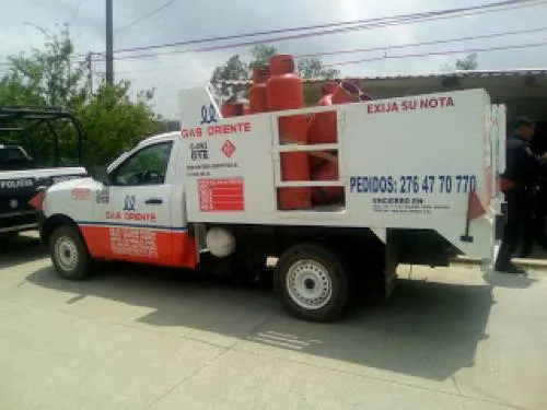 En reacción inmediata policía estatal y municipal de Teziutlan aseguraron dos vehículos