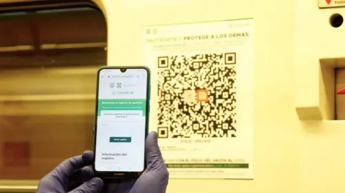 Colocan códigos QR para identificación de casos de COVID-19 en el Metro
