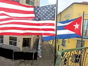 Barack Obama inicia una visita histórica a Cuba