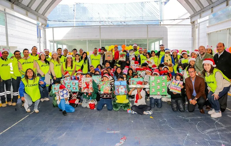smdif-pue-voluntariado-cemex-casa-de-dia