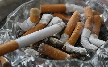 Nueva Zelanda será el primer país en prohibir a todos sus ciudadanos fumar