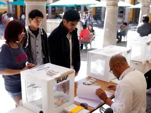 Pese a intento de violencia fue electo el Comité Ejecutivo del SITBUAP para el periodo 2016-2019