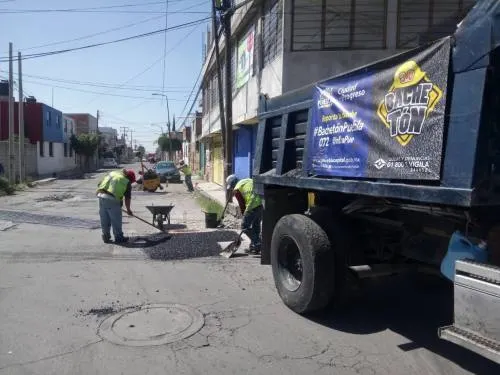 Con 20 cuadrillas de Bachetón 3.0 se agiliza la reparación de vialidades en la Ciudad